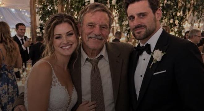 My Dad Came to My Wedding in a Wrinkled Suit and Pretended He Couldnt Afford a Gift